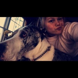 Meet your Posher, Clara